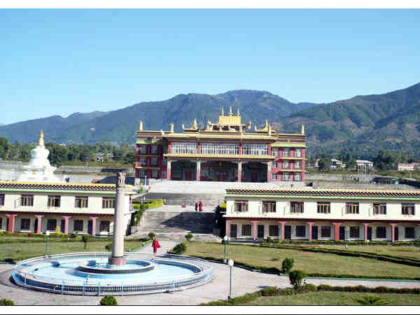 बौद्ध मठ