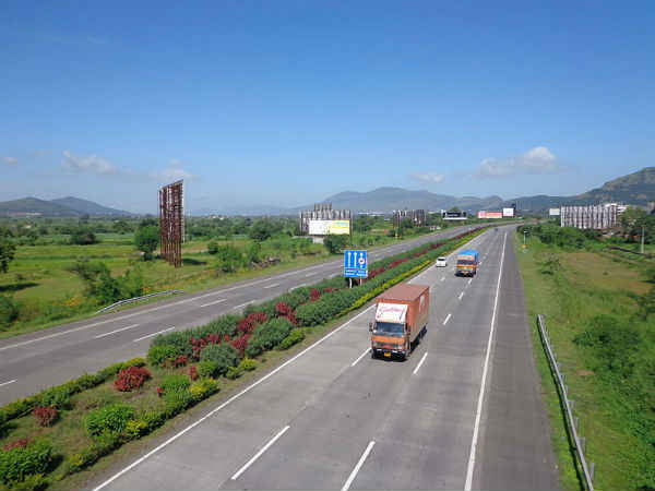 मुंबई-पुणे एक्सप्रेसवे