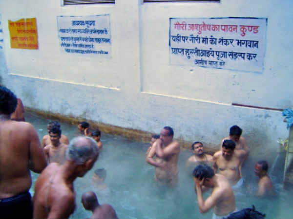 गौरीकुंड, उत्तराखंड