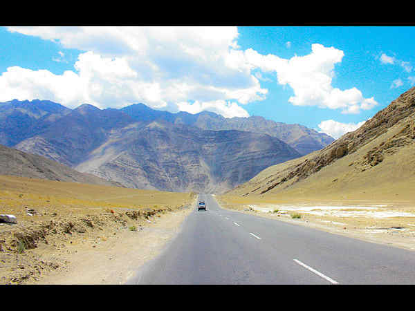 सड़क मार्ग
