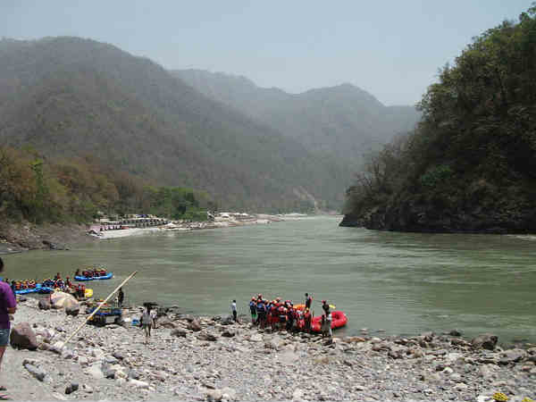 कैसे पहुंचे ऋषिकेश