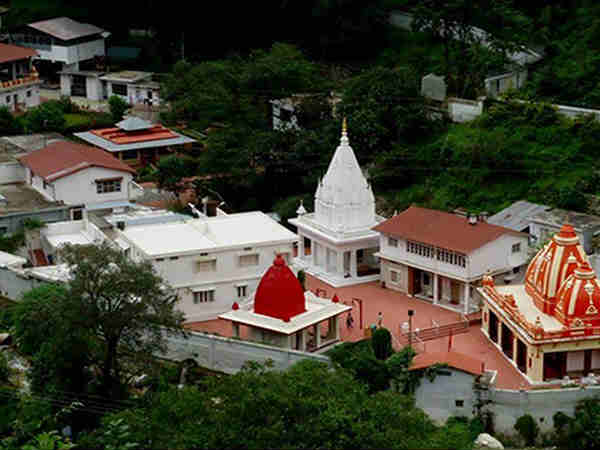कौन थे नीम करौली बाबा-