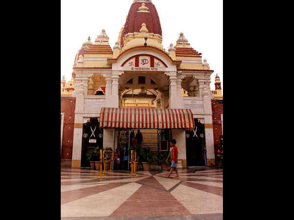 मंदिर में दर्शन करने का समय