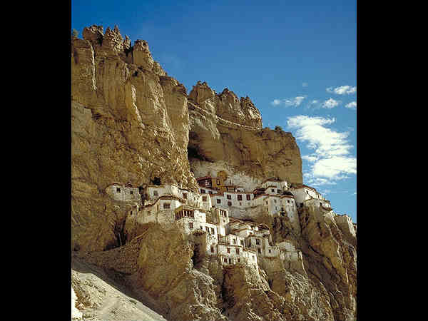फुगताल मठ