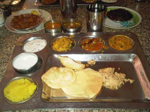 150 रुपये में साउथ इंडियन खाना
