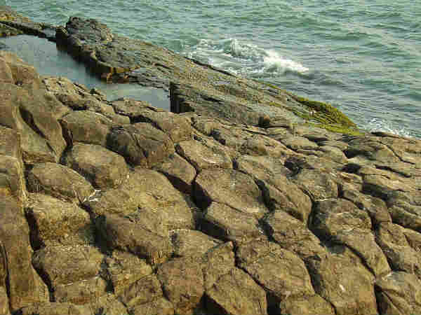 कॉलमनर बसाल्टिक लावा, कर्नाटक