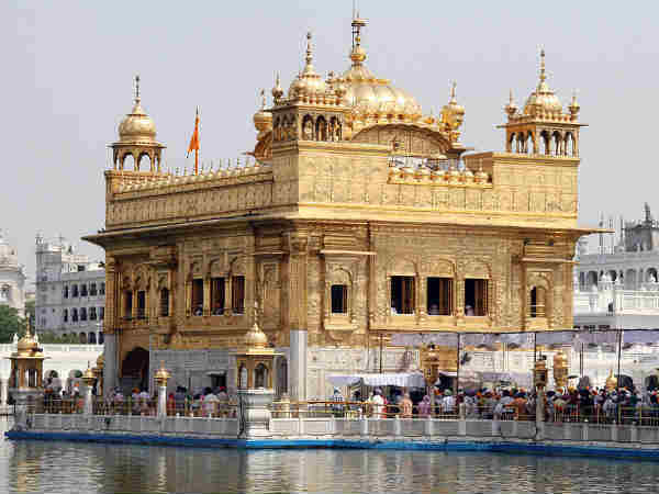 गुरुद्वारा हरमिंदर साहिब सिंह, अमृतसर