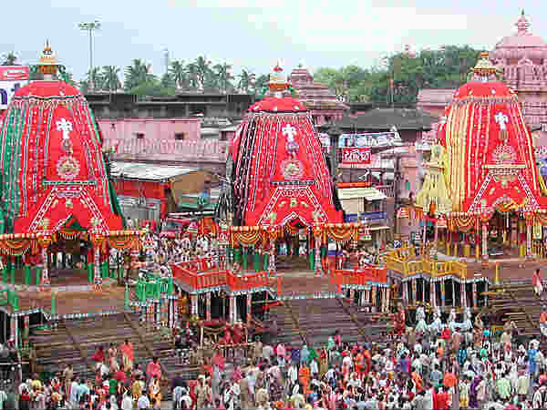 कैसे पहुंचे पुरी
