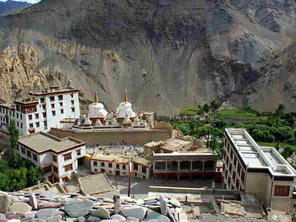 वेल ऑफ़ आर्यन-लद्दाख मोनेस्ट्री