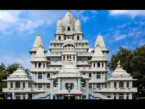 जन्माष्टमी में लगता है भक्तों का हुजूम