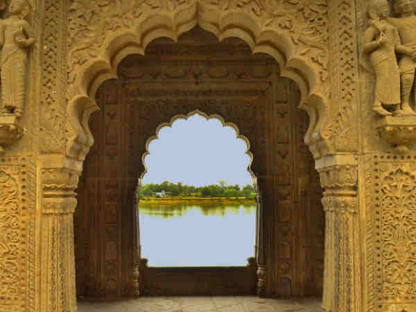 महेश्वर