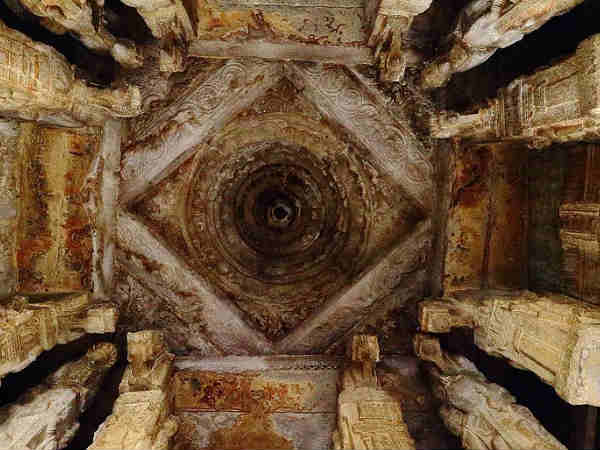 लेपाक्षी मंदिर
