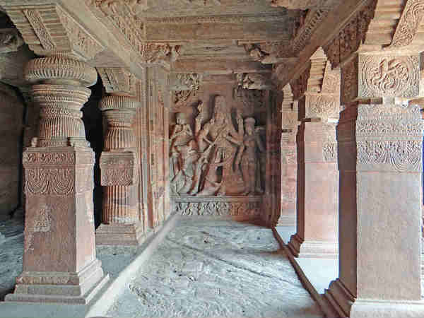 बादामी मंदिर, कर्नाटक