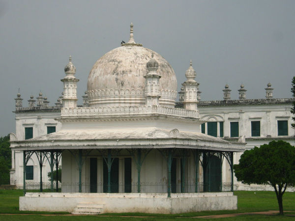 मदीना मस्जिद