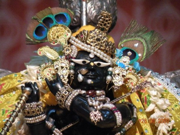 राधा रमन मंदिर