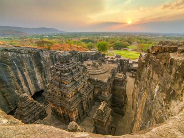 कैलाश मंदिर