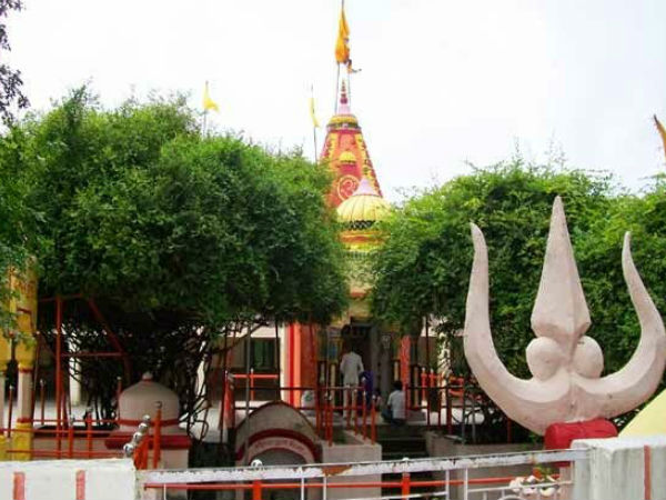 krishna-sudama-temple krishna-sudama-temple