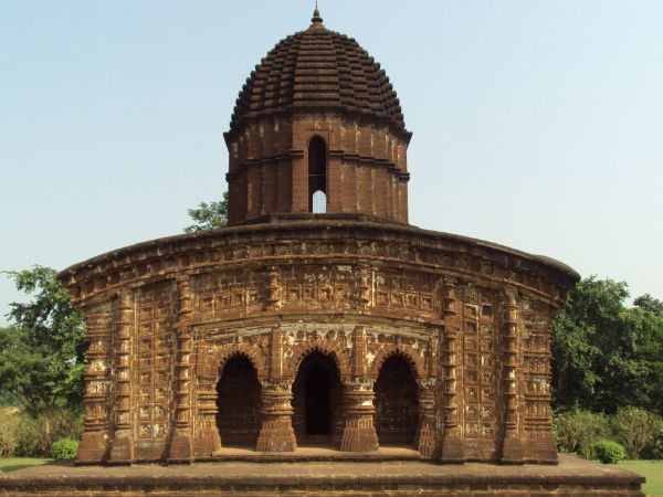 क्या देखा जा सकता है बिष्णुपुरा में