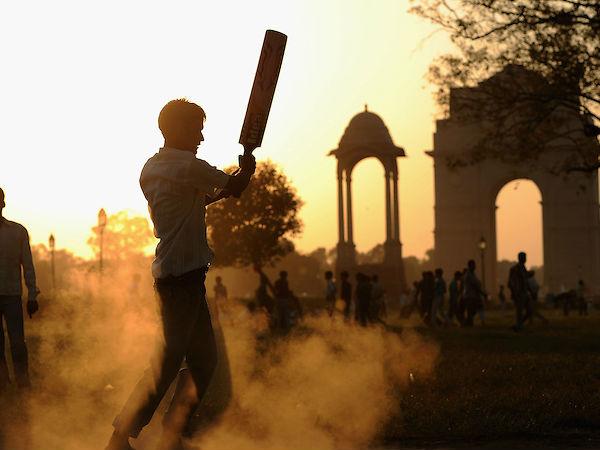 क्रिकेट खेले