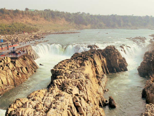 केबल कार / धौनाधर झरने पर रोपवे राइड