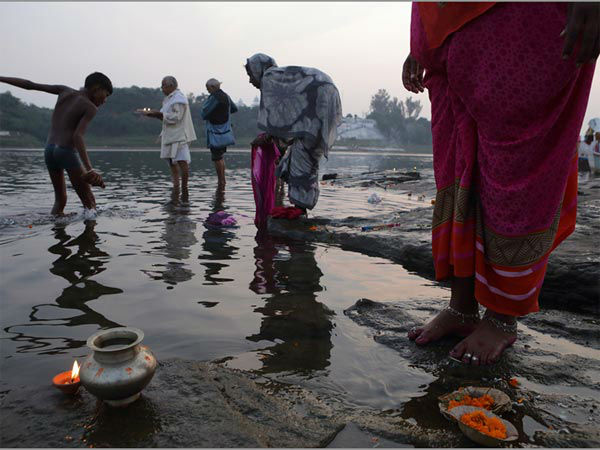 ग्वारीघाट पर गुरुद्वारा