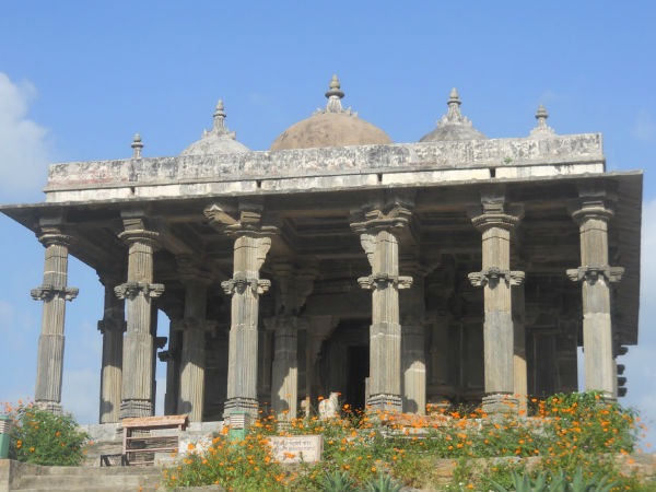 जैन मंदिरों की सुंदर वास्तुकला