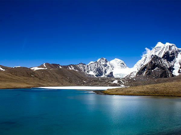 गुरुडोंगमार झील, सिक्किम