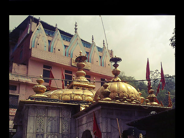 माता सती की जीभ गिरी थित