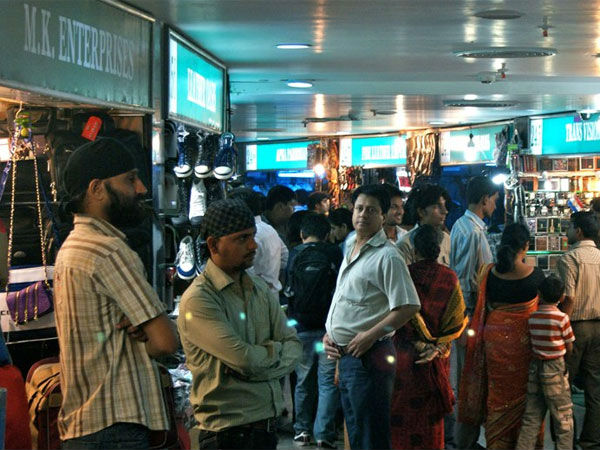 पालिका बाज़ार - अंडरग्राउंड मार्केट