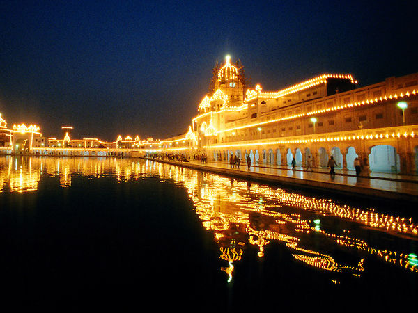 मुगल साम्राज्य के खिलाफ विद्रोह