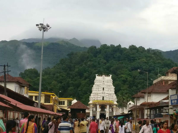 तीन रूट