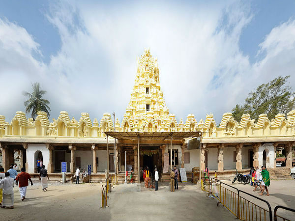 चेलुवनारायण मंदिर