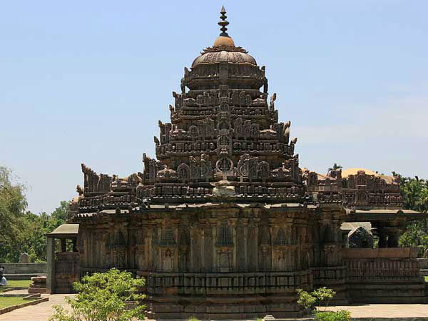 अमृतेश्वरा मंदिर