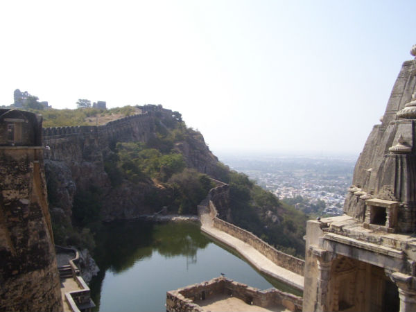 कब हुआ था निर्माण