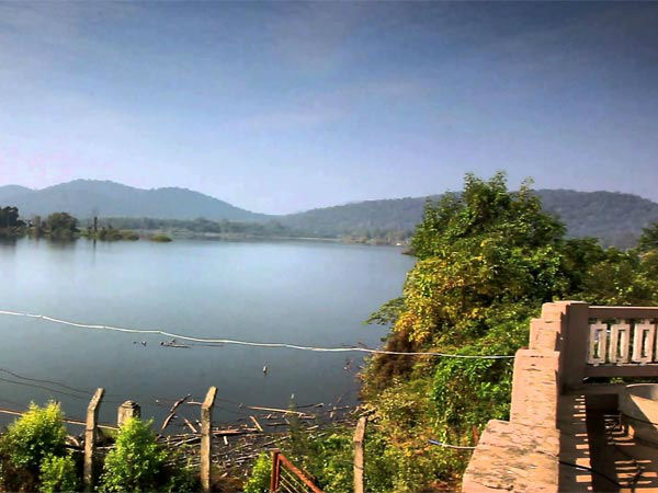 गजानुर बांध