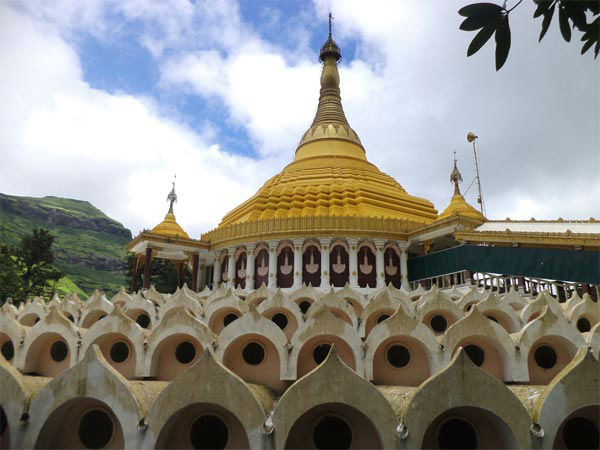 धम्मा गिरि मेडिटेशन सेंटर (विपस्सना केंद्र)