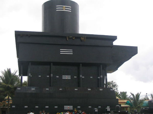 सबसे बड़ा शिवलिंगा