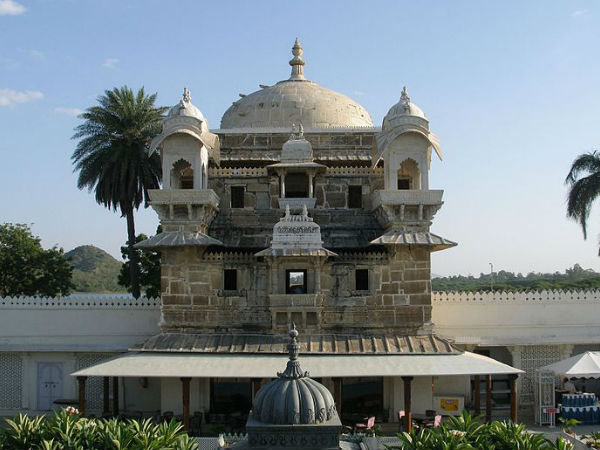 जग मंदिर आइलैंड