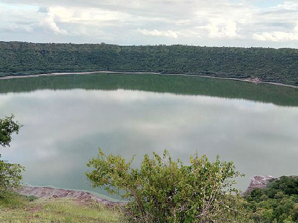 लोणार क्रेटर झील, महाराष्ट्र