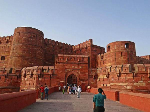आगरा किला