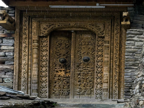 कमरू किला