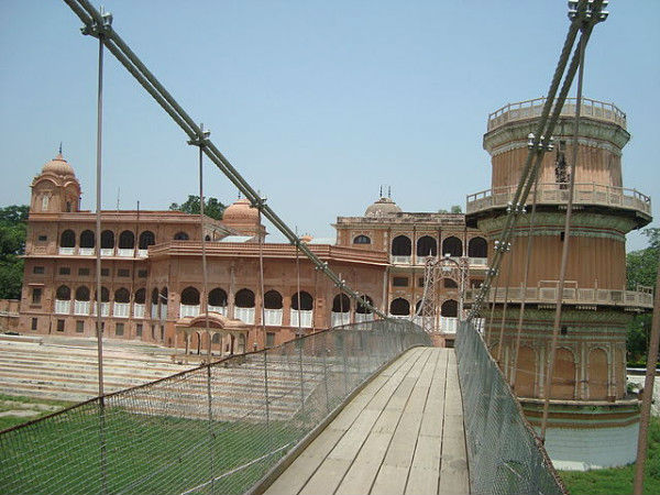 शीश महल पटियाला