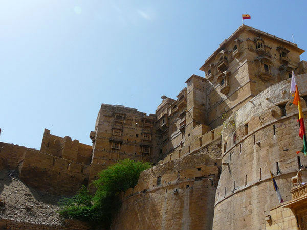 सूर्य गेट