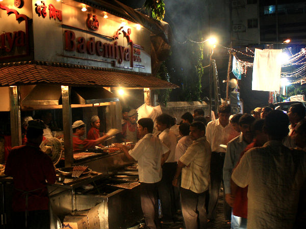 Mumbai First Ever Night Bazaar Mumbai First Ever Night Bazaar