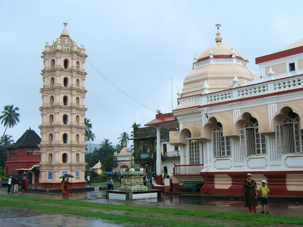 महालसा मंदिर