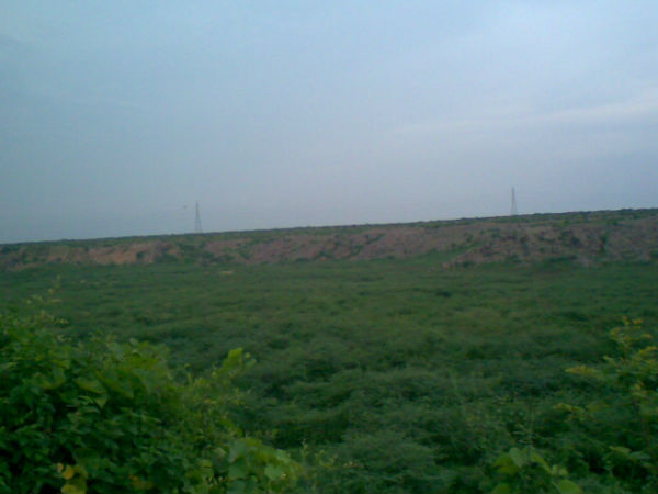 बढ़खल झील