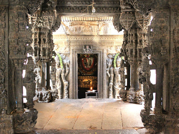 योगानंदेश्वर मंदिर