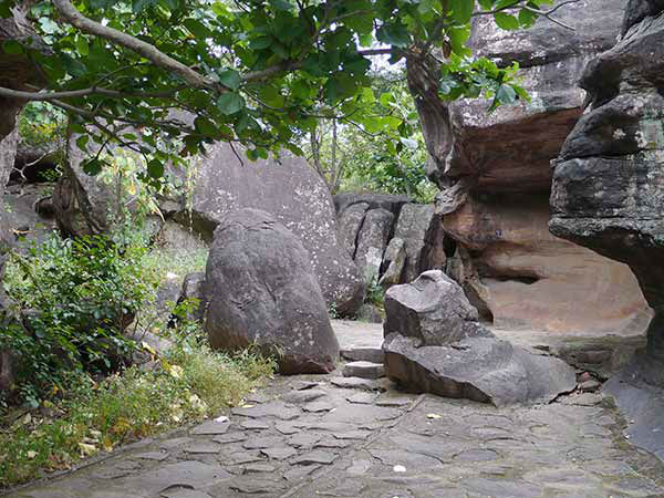 भीमबेटका रॉक शैल्टर्स, मध्य प्रदेश