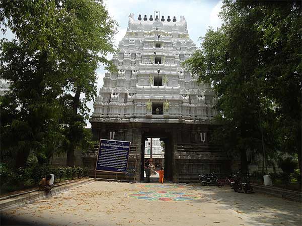 नागलापुरम के दर्शनीय स्थल