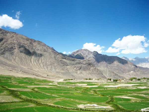 नुब्रा घाटी
